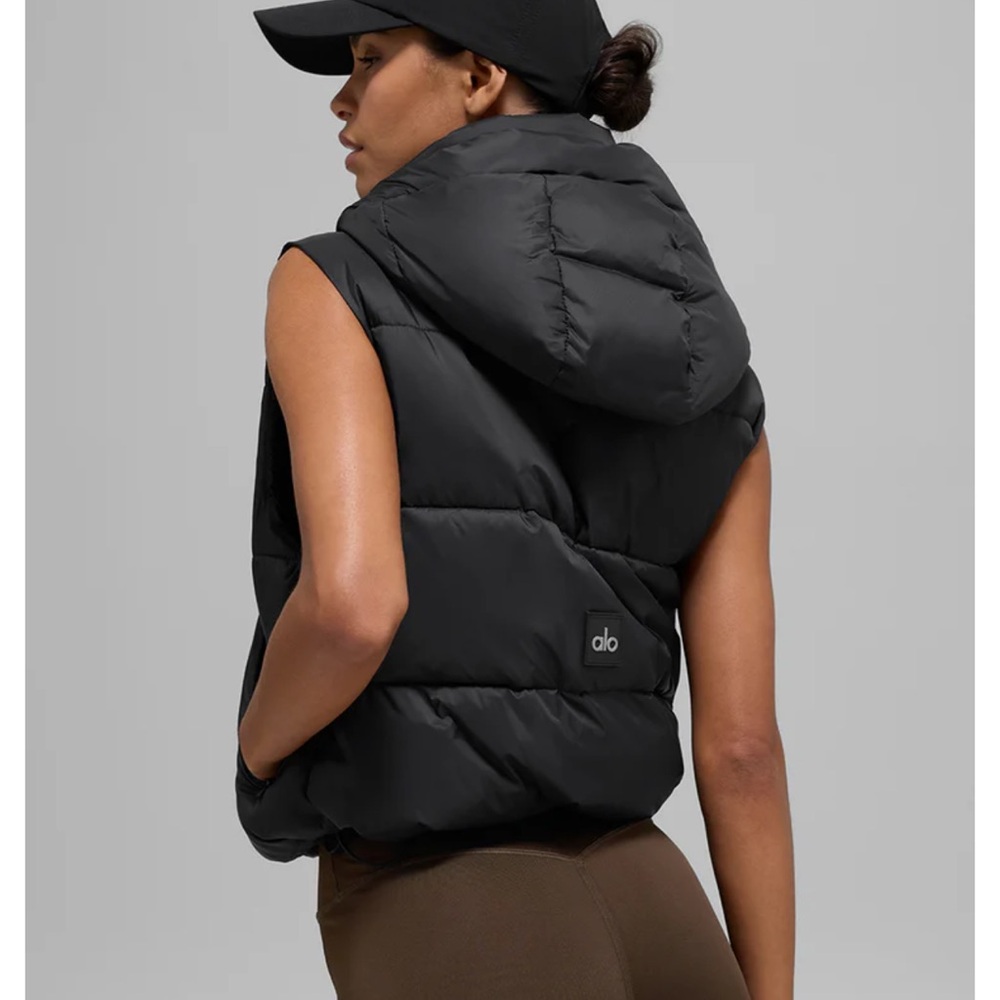 ALO Yoga Black Hooded Puffer Vest